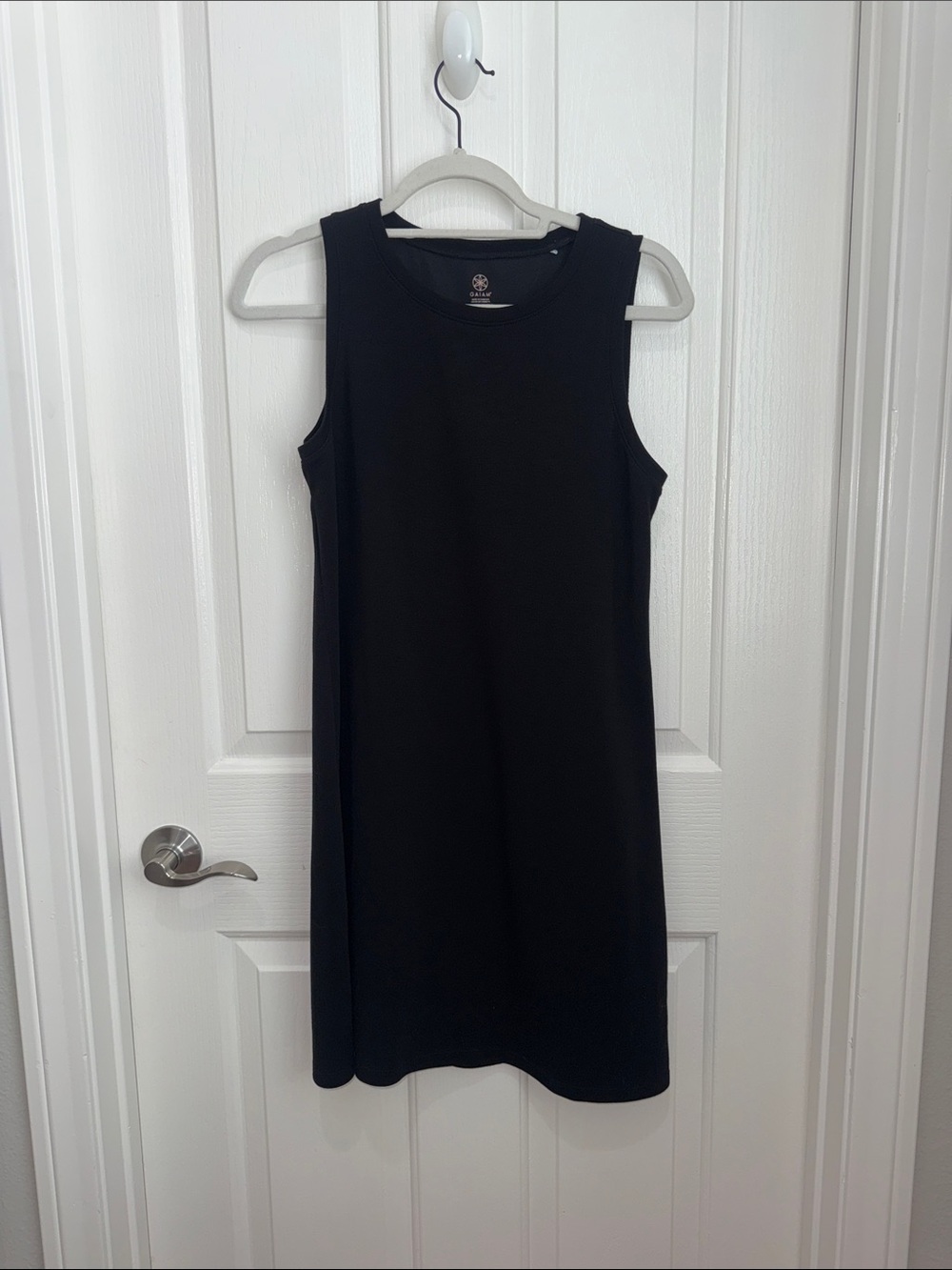 GAIAM Black Sleeveless Mini Dress - Women’s Small
